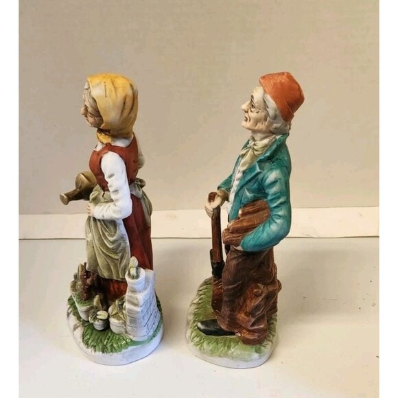 Vintage Giftcraft Figurines Old Country WoodsMan and Woman Gardening VGC - Picture 5 of 7